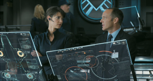picture of maria hill and phil coulson in the c.i.c.